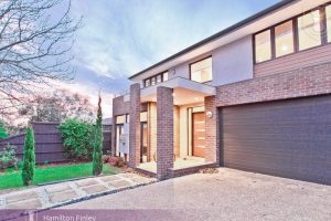 1/39 Britten Street, GLEN IRIS, VIC 3146 AUS