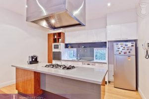 1/39 Britten Street, GLEN IRIS, VIC 3146 AUS