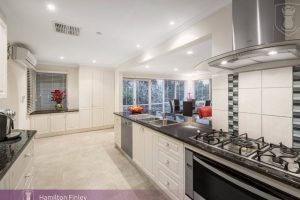 18 Rubicon Crescent, DONCASTER, VIC 3108 AUS