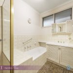 2/22 Middleborough Road, BURWOOD EAST, VIC 3151 AUS
