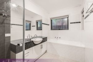 5 Nartanda Court, DONCASTER EAST, VIC 3109 AUS