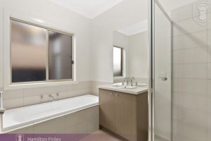 70 Wattletree Street, CRAIGIEBURN, VIC 3064 AUS