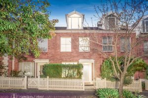 16 William Street, CLIFTON HILL, VIC 3068 AUS