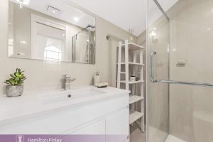 16 William Street, CLIFTON HILL, VIC 3068 AUS