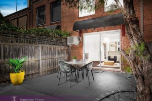 16 William Street, CLIFTON HILL, VIC 3068 AUS