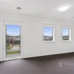 17 Newport Avenue, WILLIAMS LANDING, VIC 3027 AUS
