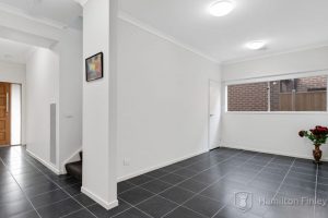 17 Newport Avenue, WILLIAMS LANDING, VIC 3027 AUS