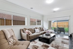 17 Newport Avenue, WILLIAMS LANDING, VIC 3027 AUS