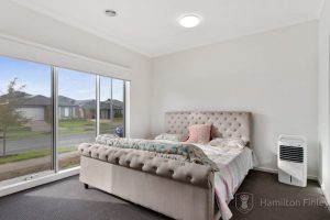 17 Newport Avenue, WILLIAMS LANDING, VIC 3027 AUS