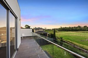 20 Royal Oak Court, MULGRAVE, VIC 3170 AUS