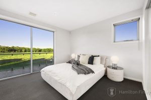 20 Royal Oak Court, MULGRAVE, VIC 3170 AUS