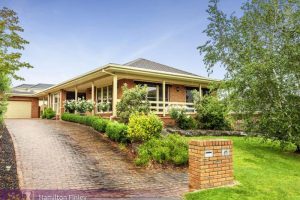20 Gilmore Road, DONCASTER, VIC 3108 AUS