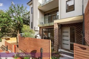 12/19-23 Hughes Street, BURWOOD, VIC 3125 AUS
