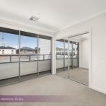 4 Charlottes Way, FOREST HILL, VIC 3131 AUS