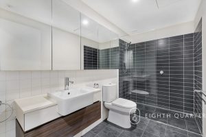 4 Yarra Bing Crescent, BURWOOD, VIC 3125 AUS