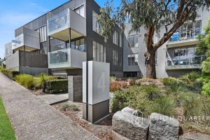4 Yarra Bing Crescent, BURWOOD, VIC 3125 AUS