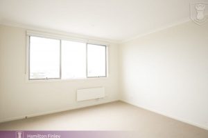 10 Barncroft Crescent, KEYSBOROUGH, VIC 3173 AUS