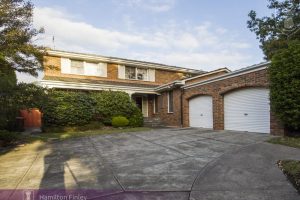 1 Sunburst Avenue, BALWYN NORTH, VIC 3104 AUS