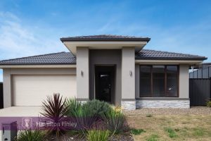 17 Plough Street, MERNDA, VIC 3754 AUS