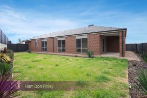 17 Plough Street, MERNDA, VIC 3754 AUS