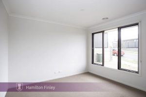 17 Plough Street, MERNDA, VIC 3754 AUS