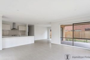 13 Pleasant Way, KEYSBOROUGH, VIC 3173 AUS
