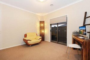81 Brownlow Drive, POINT COOK, VIC 3030 AUS