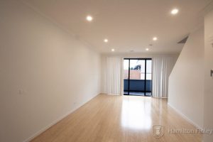 7 Aiary Grove, THORNBURY, VIC 3071 AUS