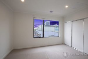 7 Aiary Grove, THORNBURY, VIC 3071 AUS