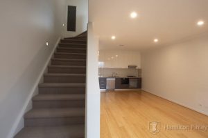 7 Aiary Grove, THORNBURY, VIC 3071 AUS