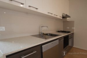 7 Aiary Grove, THORNBURY, VIC 3071 AUS