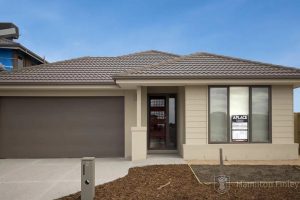 2 Grosset Way, POINT COOK, VIC 3030 AUS
