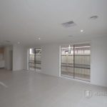 2 Grosset Way, POINT COOK, VIC 3030 AUS
