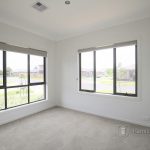 1 Roundhay Crescent, POINT COOK, VIC 3030 AUS