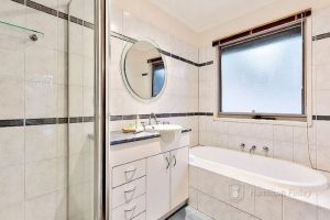 48 Deep Creek Drive, DONCASTER EAST, VIC 3109 AUS