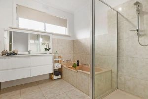 13 Lee-Ann Crescent, CROYDON, VIC 3136 AUS
