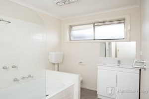 1/16 Clive Street, SPRINGVALE, VIC 3171 AUS
