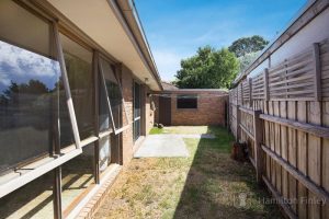 1/6 Chatterley Court, FRANKSTON, VIC 3199 AUS