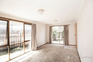 1/6 Chatterley Court, FRANKSTON, VIC 3199 AUS