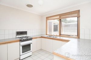 1/6 Chatterley Court, FRANKSTON, VIC 3199 AUS