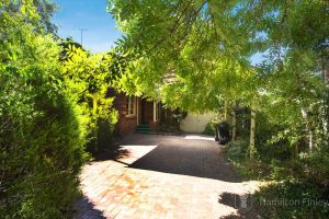 17 Harcourt Street, ASHWOOD, VIC 3147 AUS