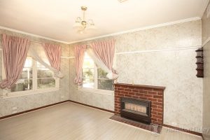 17 Harcourt Street, ASHWOOD, VIC 3147 AUS