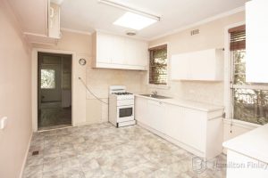 17 Harcourt Street, ASHWOOD, VIC 3147 AUS