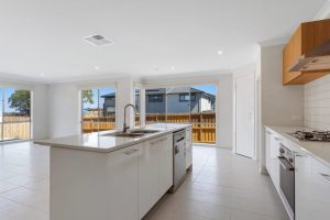 LEASED 2 LEASED 2 Crooked Street, WOLLERT, VIC 3750 AUS
