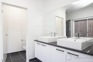 17 Newport Avenue, WILLIAMS LANDING, VIC 3027 AUS