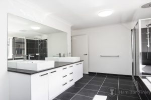 17 Newport Avenue, WILLIAMS LANDING, VIC 3027 AUS