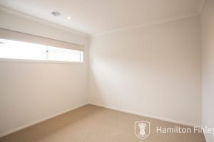 27 Yosemite Street, POINT COOK, VIC 3030 AUS