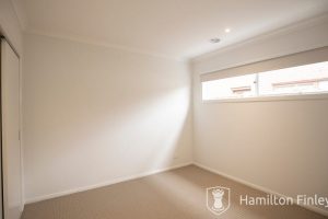 27 Yosemite Street, POINT COOK, VIC 3030 AUS