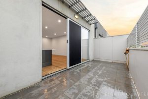 2/93 Albert Street, PRESTON, VIC 3072 AUS