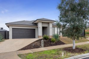 22 Reynolds Circuit, MERNDA, VIC 3754 AUS